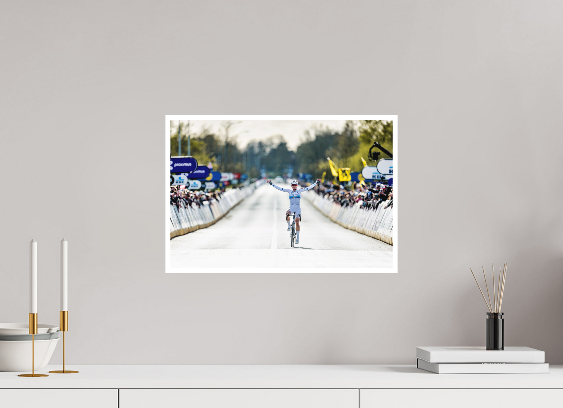 45 x 30 cm, Fine Art 2 Matt Demi Vollering wins RVV 26