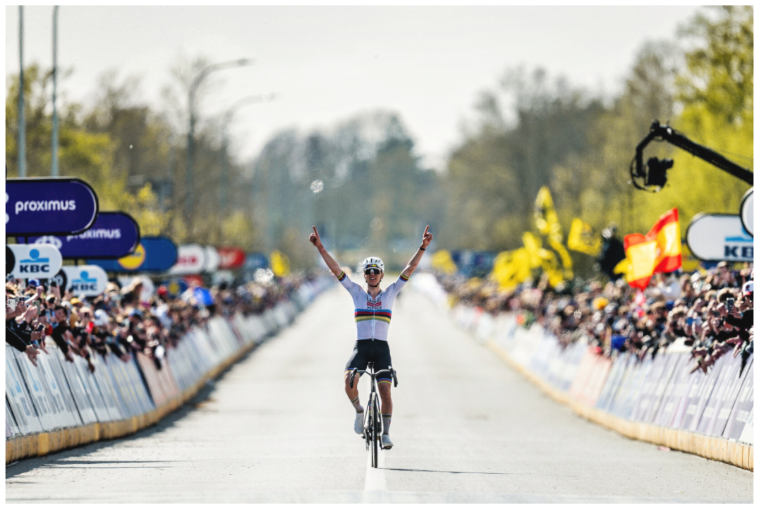 Main image Tadej Pogacar wins RVV 26