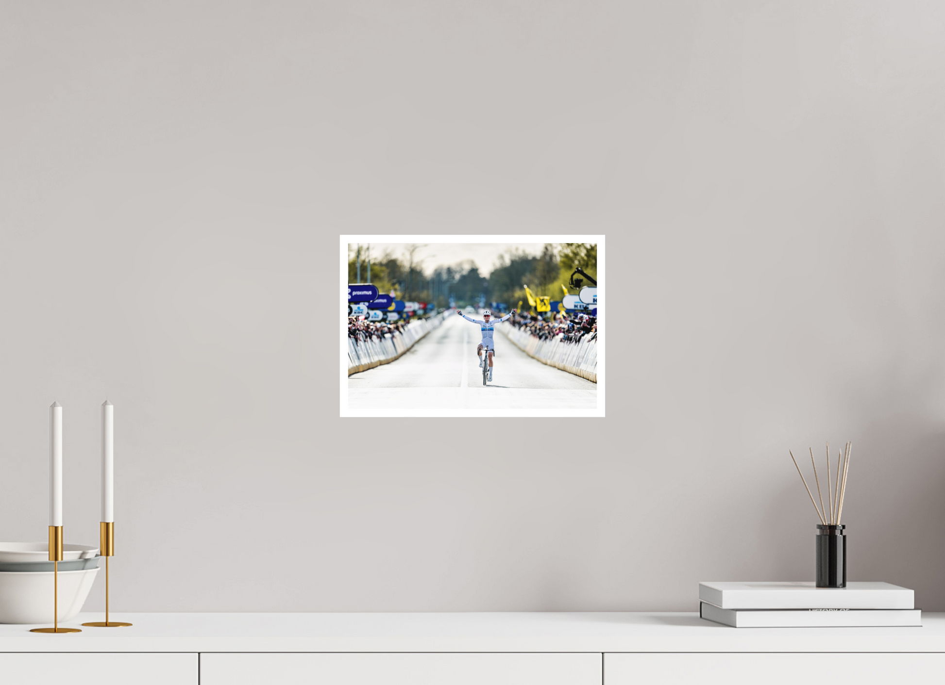 30 x 20 cm, Fine Art 2 Matt Demi Vollering wins RVV 26